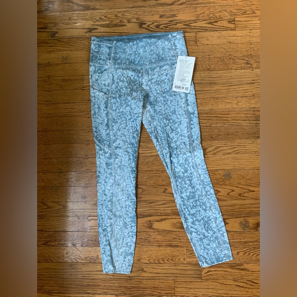 Lululemon fast and free HR tight 25”